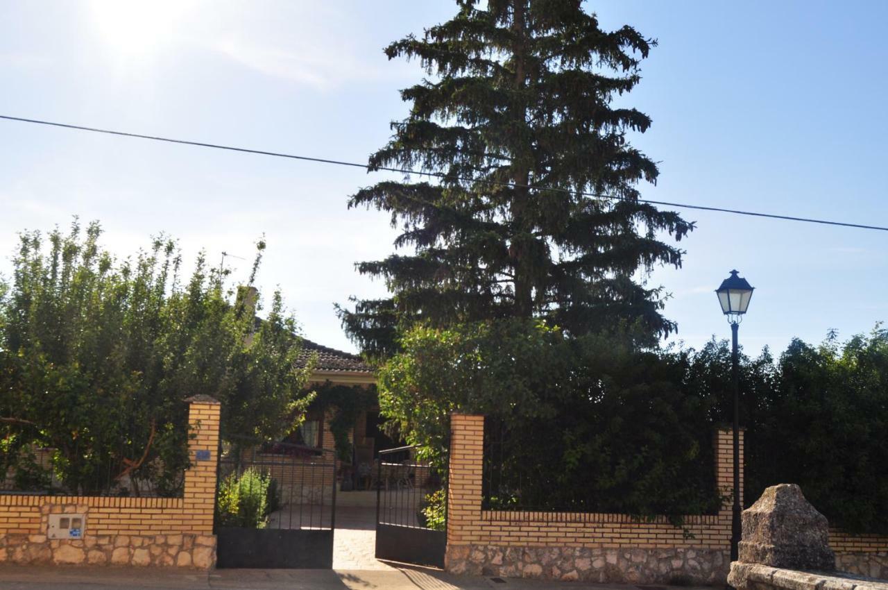 El Jardin De Manuela Villa Santibanez del Val Екстериор снимка